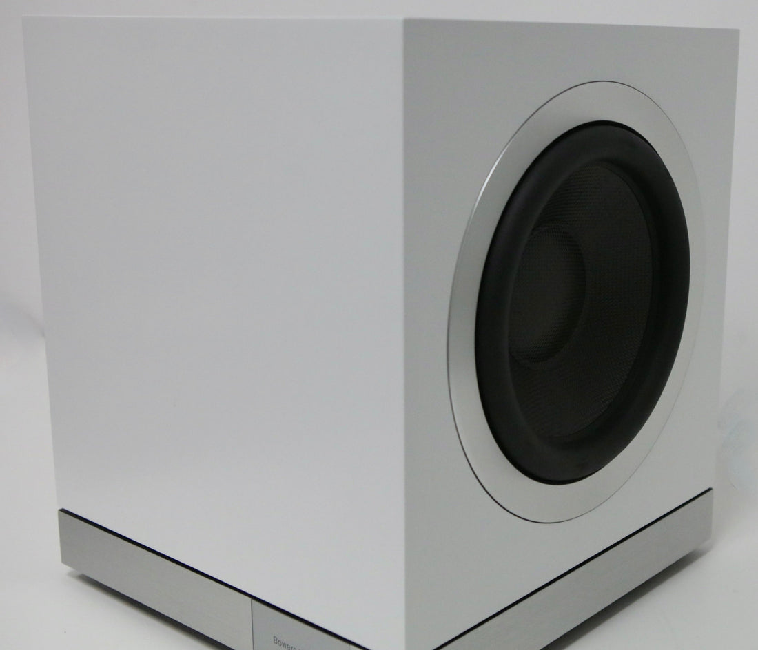 Subwoofer ohne Wummern: So integrierst du 1–2 Subs im Wohnzimmer