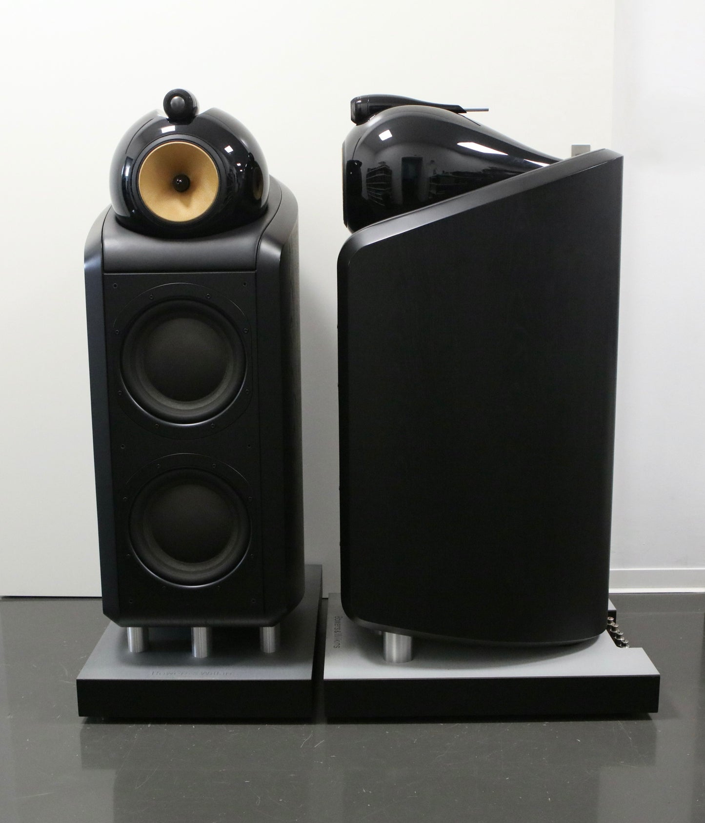 Bowers & Wilkins B&W Nautilus 800 *Klanglegende in Perfektion*