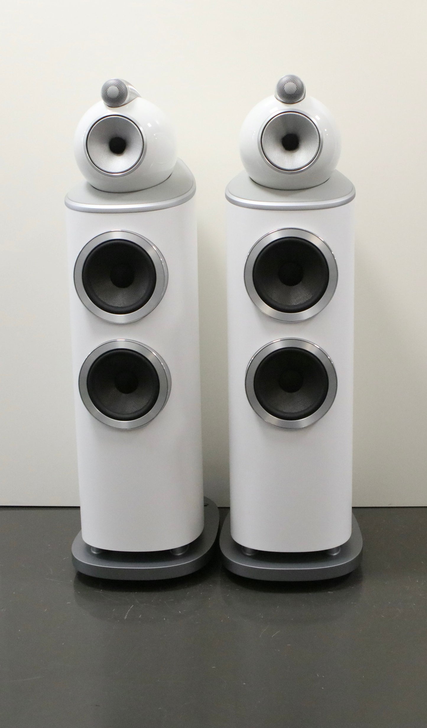 Bowers & Wilkins 803 D4 High-End Standlautsprecher weiß