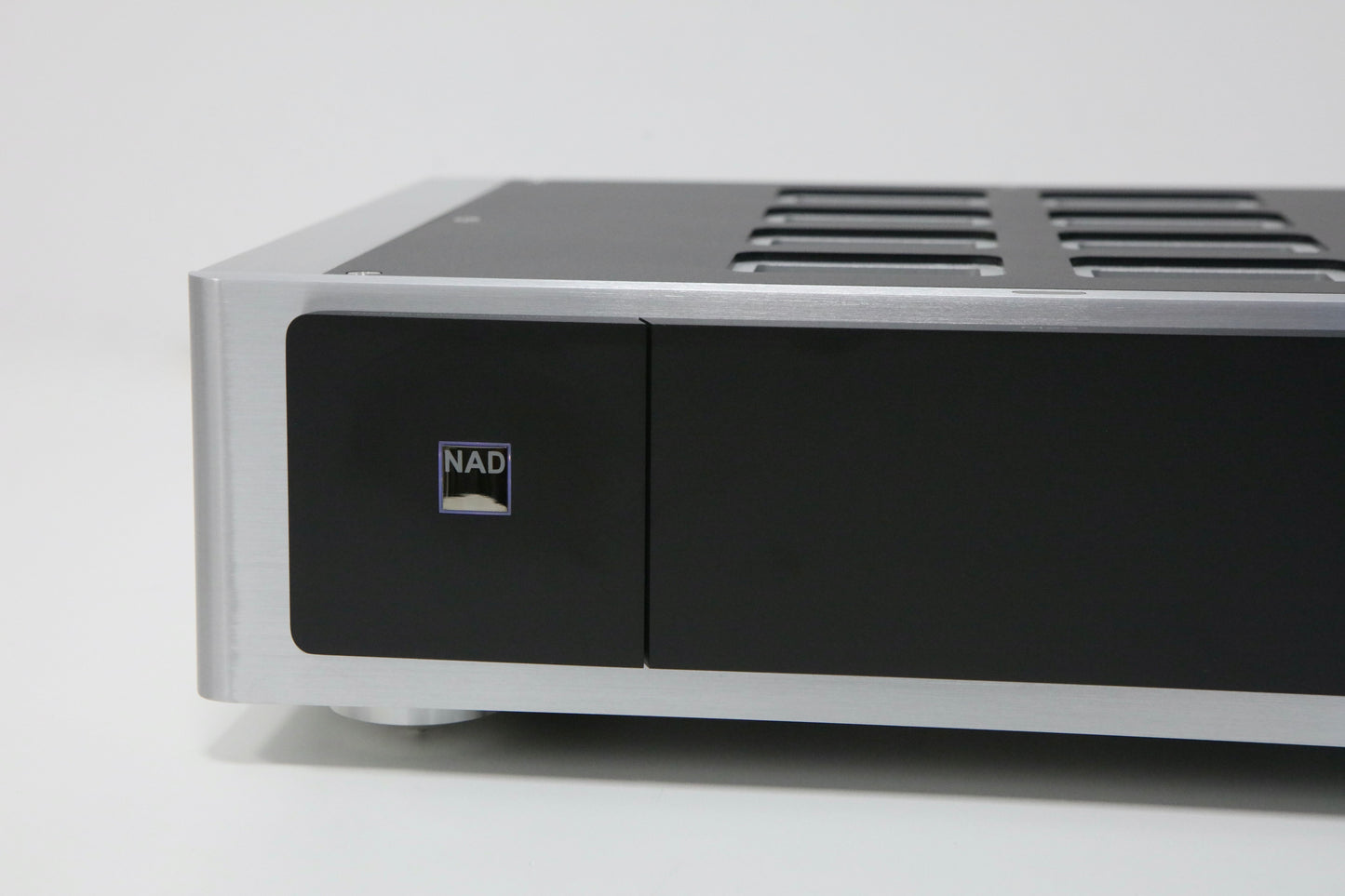 NAD M23 High-End Stereo Endverstärker