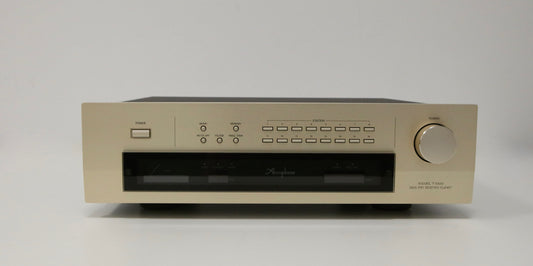 ACCUPHASE T-1000 P.I.A. High-End Tuner