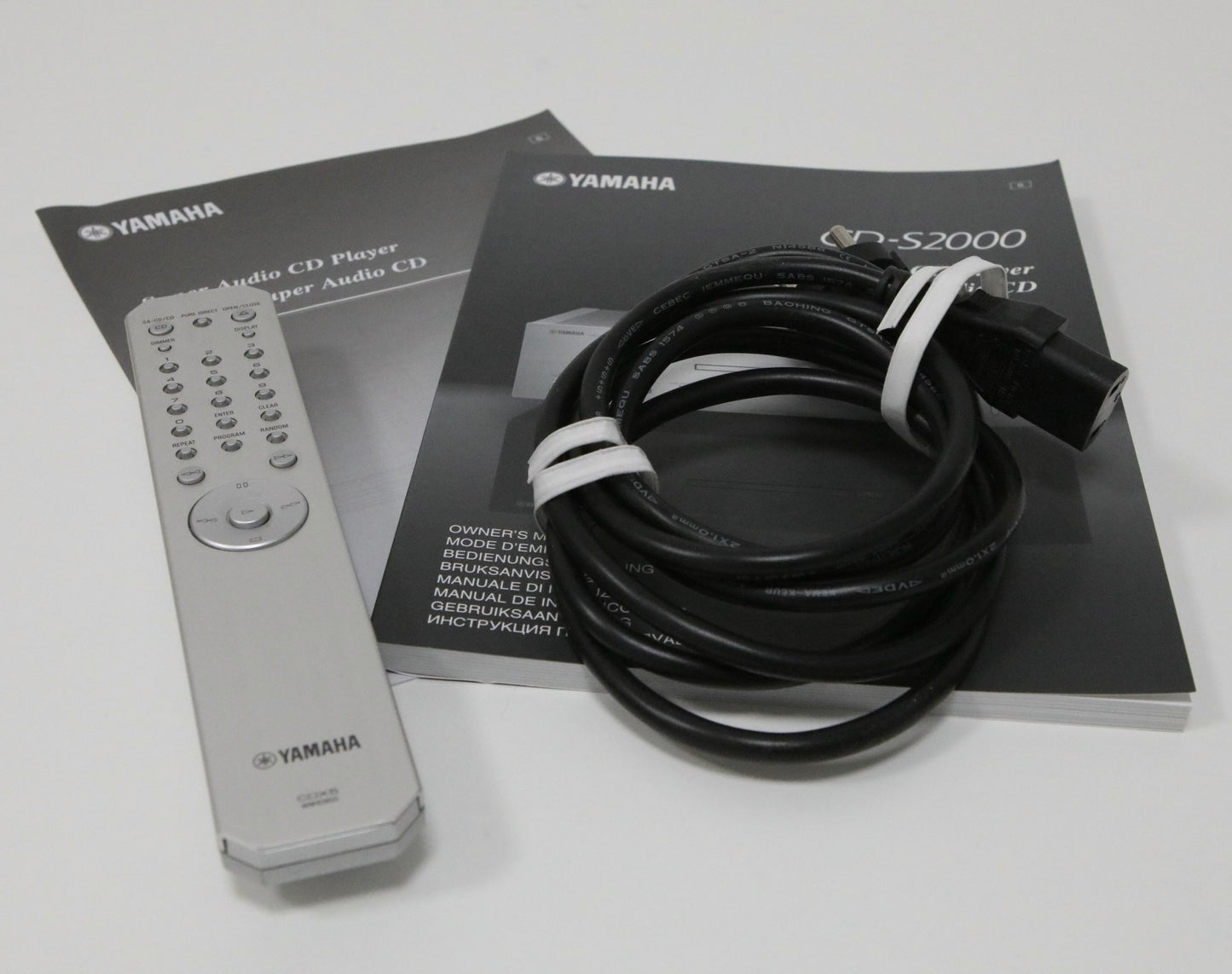 Yamaha CD-S2000 High-End SACD/CD-Player