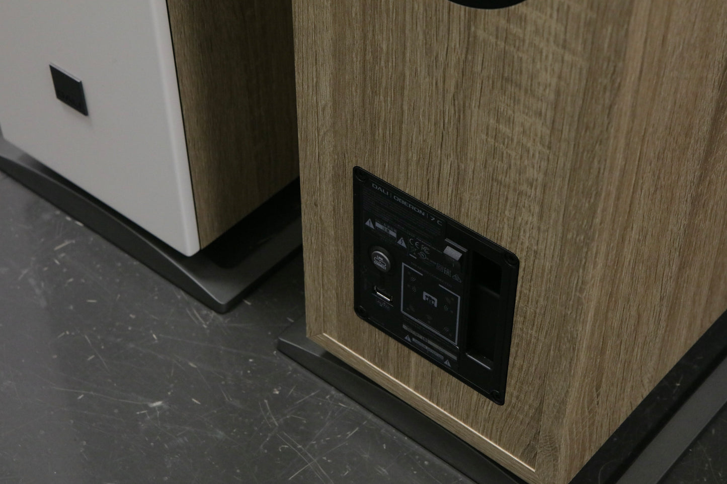 DALI Oberon 7C High-End Standlautsprecher