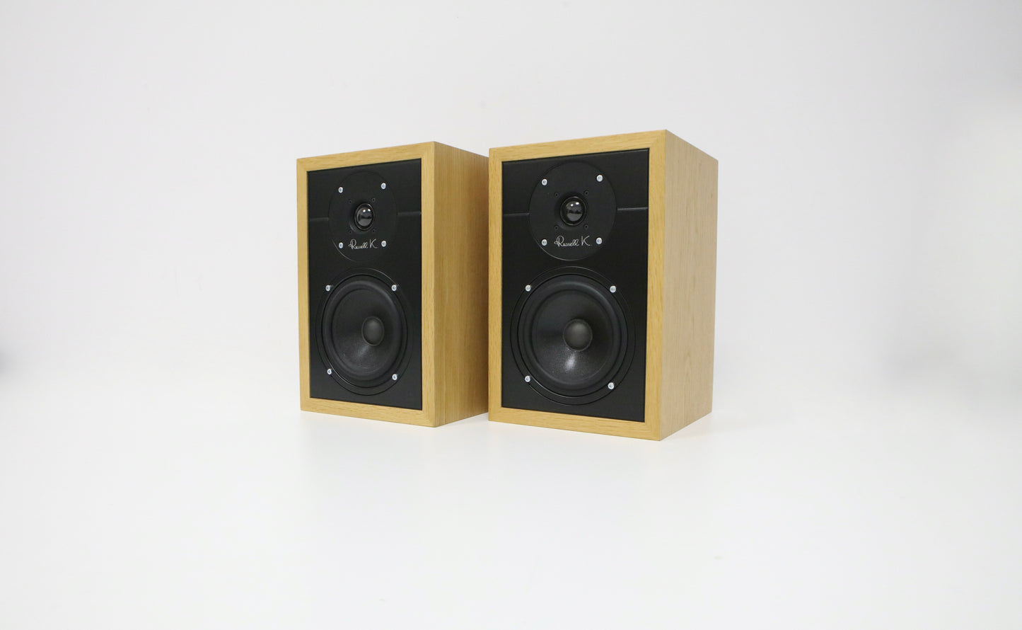 Russell K Red 50 Oak Regallautsprecher