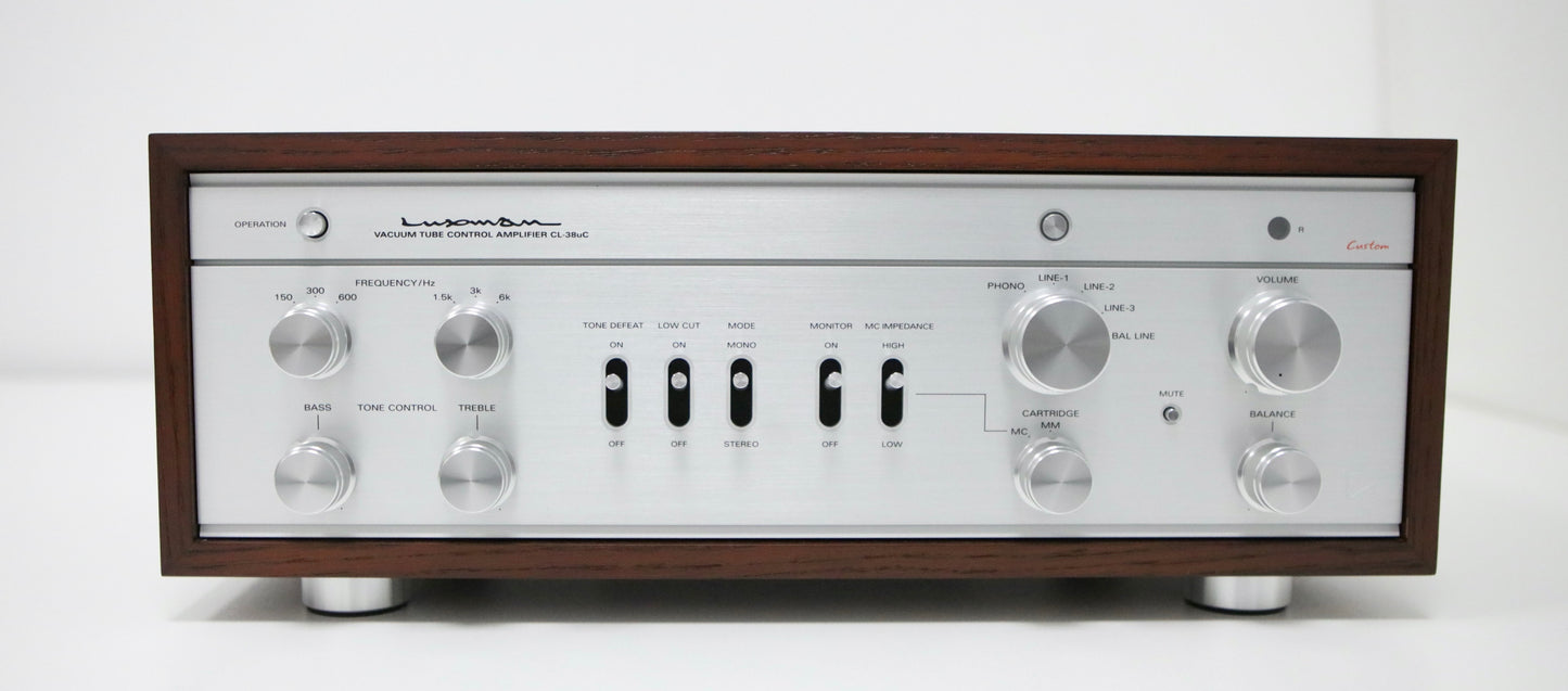 Luxman CL-38uC Röhren-Vorverstärker