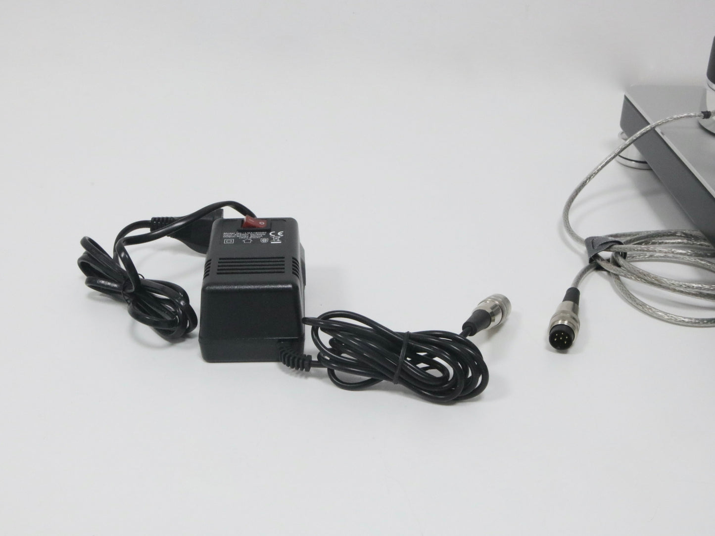 Transrotor Dark Star Silver Shadow mit SME Basis und M2-9 Tonarm