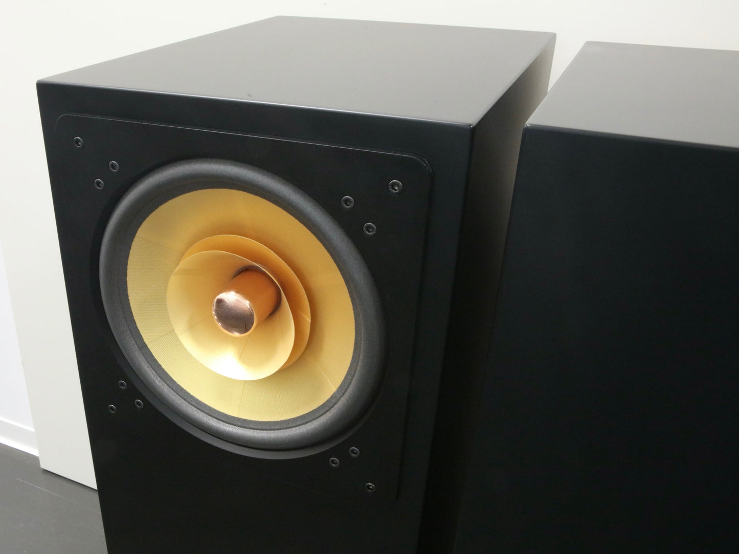 Cube Audio Jazzon V2 High-End Standlautsprecher