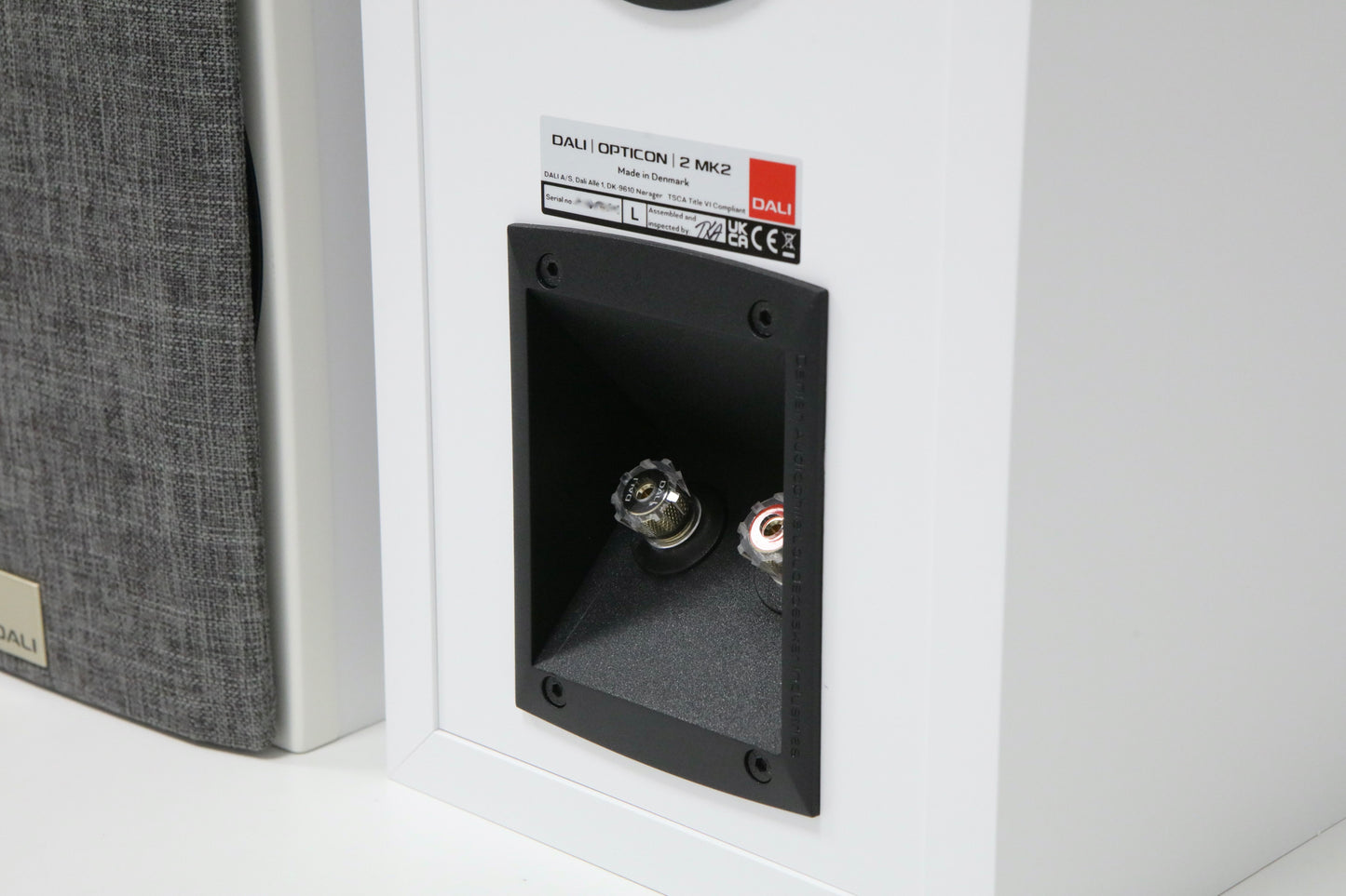 DALI Opticon 2 MK2 weiß High-End Kompaktlautsprecher