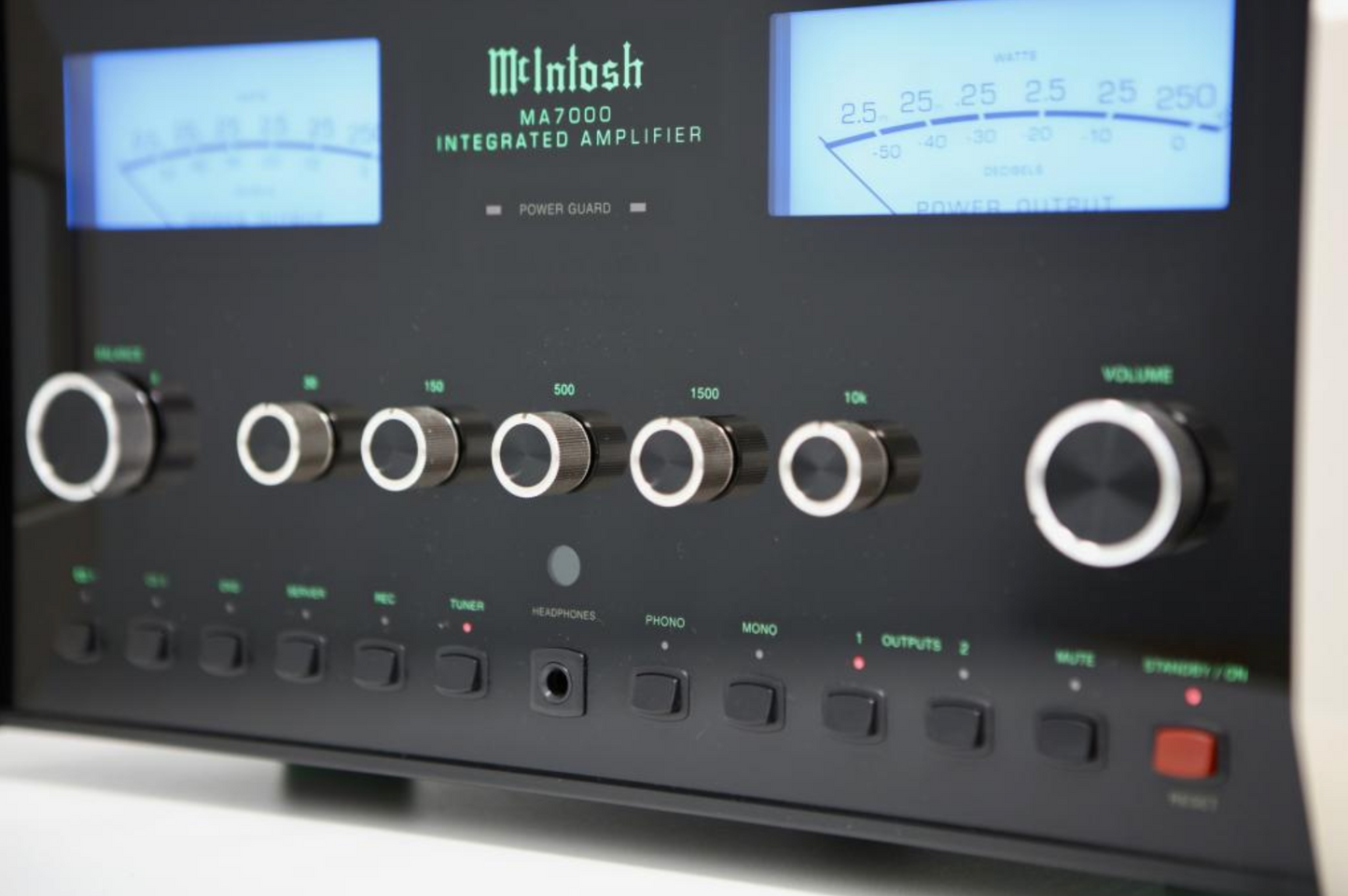 McIntosh MA 7000 AC High-End Vollverstärker