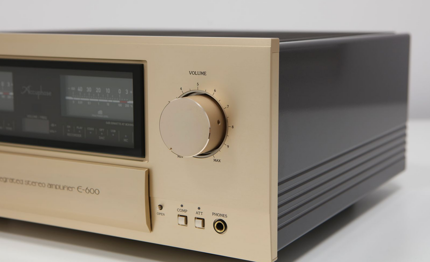 Accuphase E-600 P.I.A End Class A HighEnd Stereoverstärker