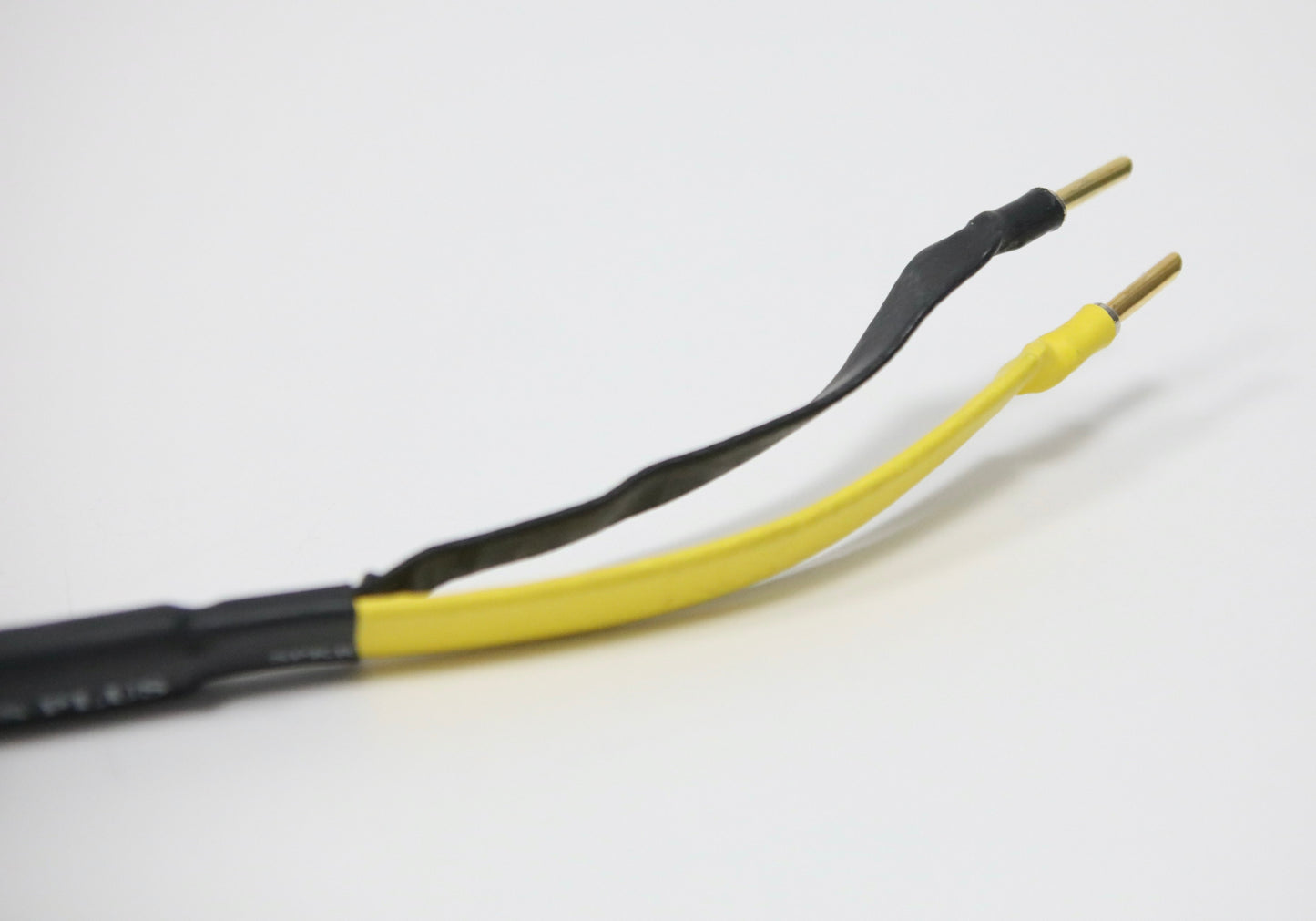 Analysis Plus Oval 9 2x 2,4m High-End Lautsprecherkabel