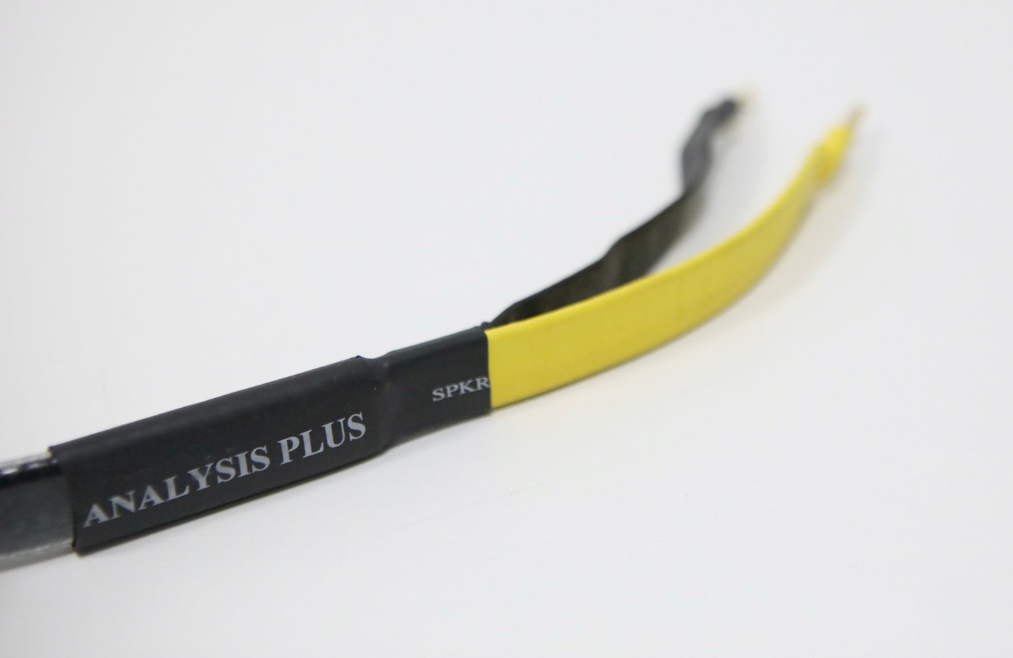 Analysis Plus Oval 9 2x 2,4m High-End Lautsprecherkabel