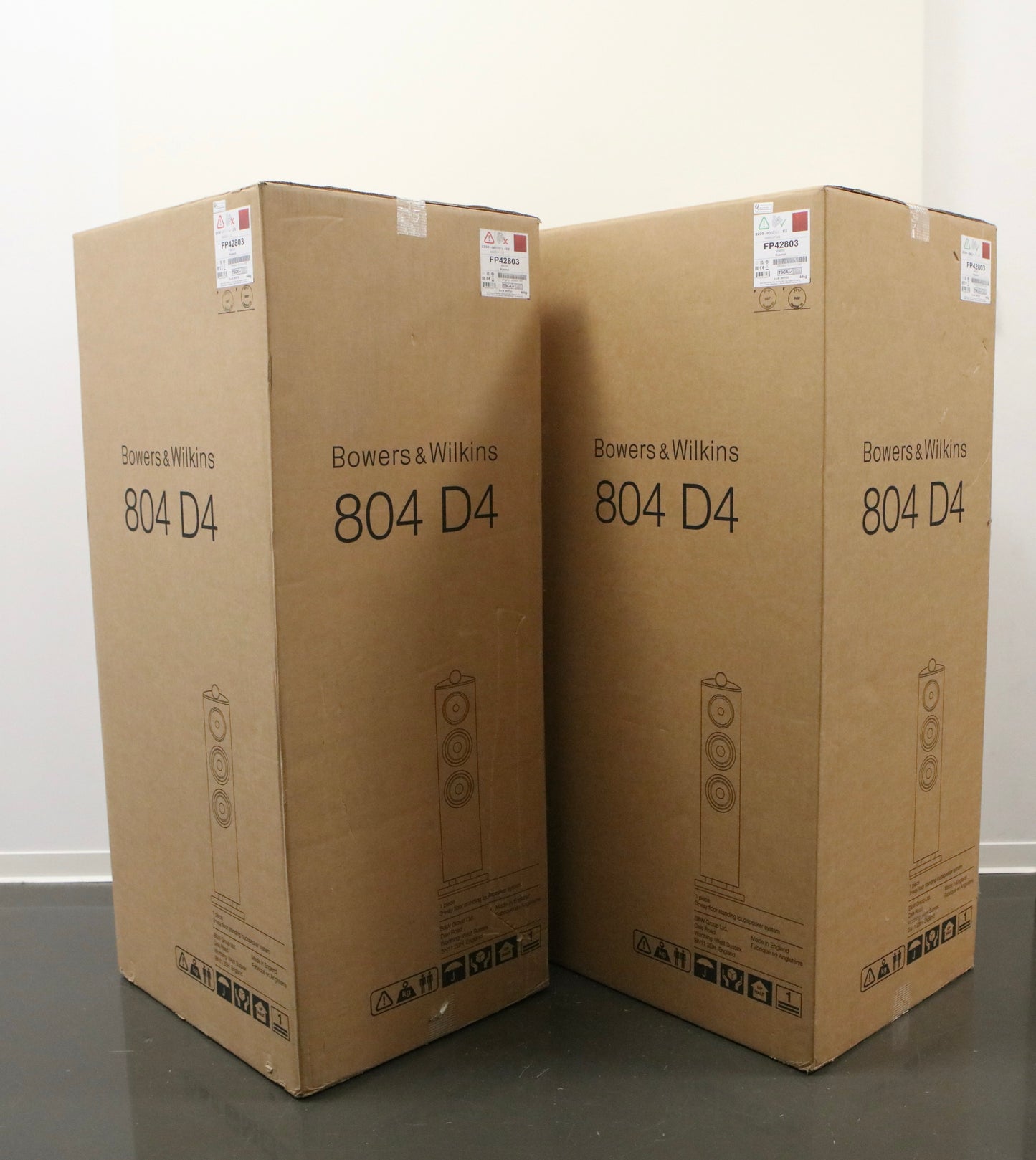 B&W Bowers & Wilkins 804D4 UNGEÖFFNET IN der Originalverpackung