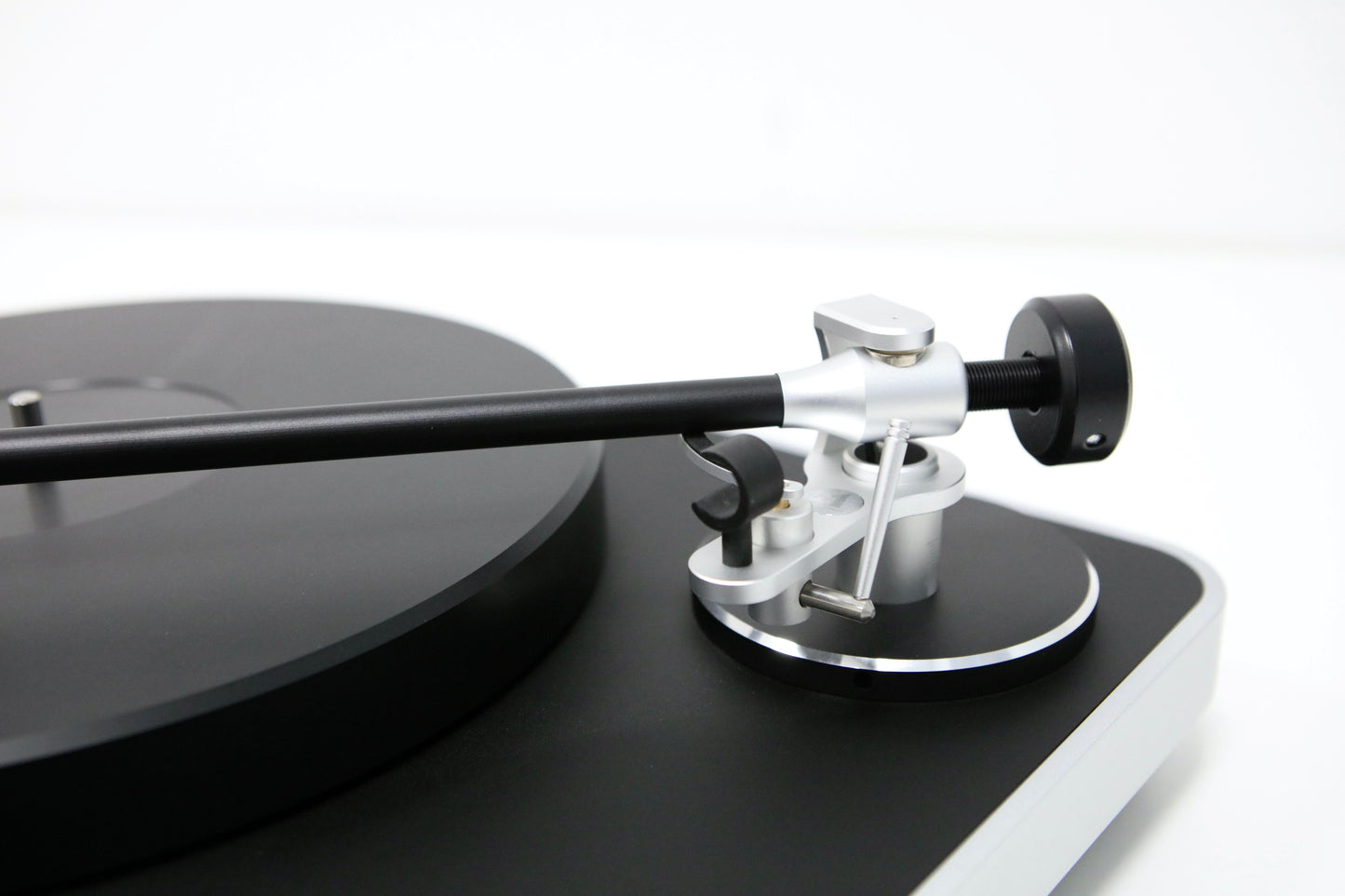 Clearaudio Concept Active High-End Plattenspieler