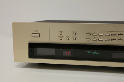 ACCUPHASE T-1000 P.I.A. High-End Tuner