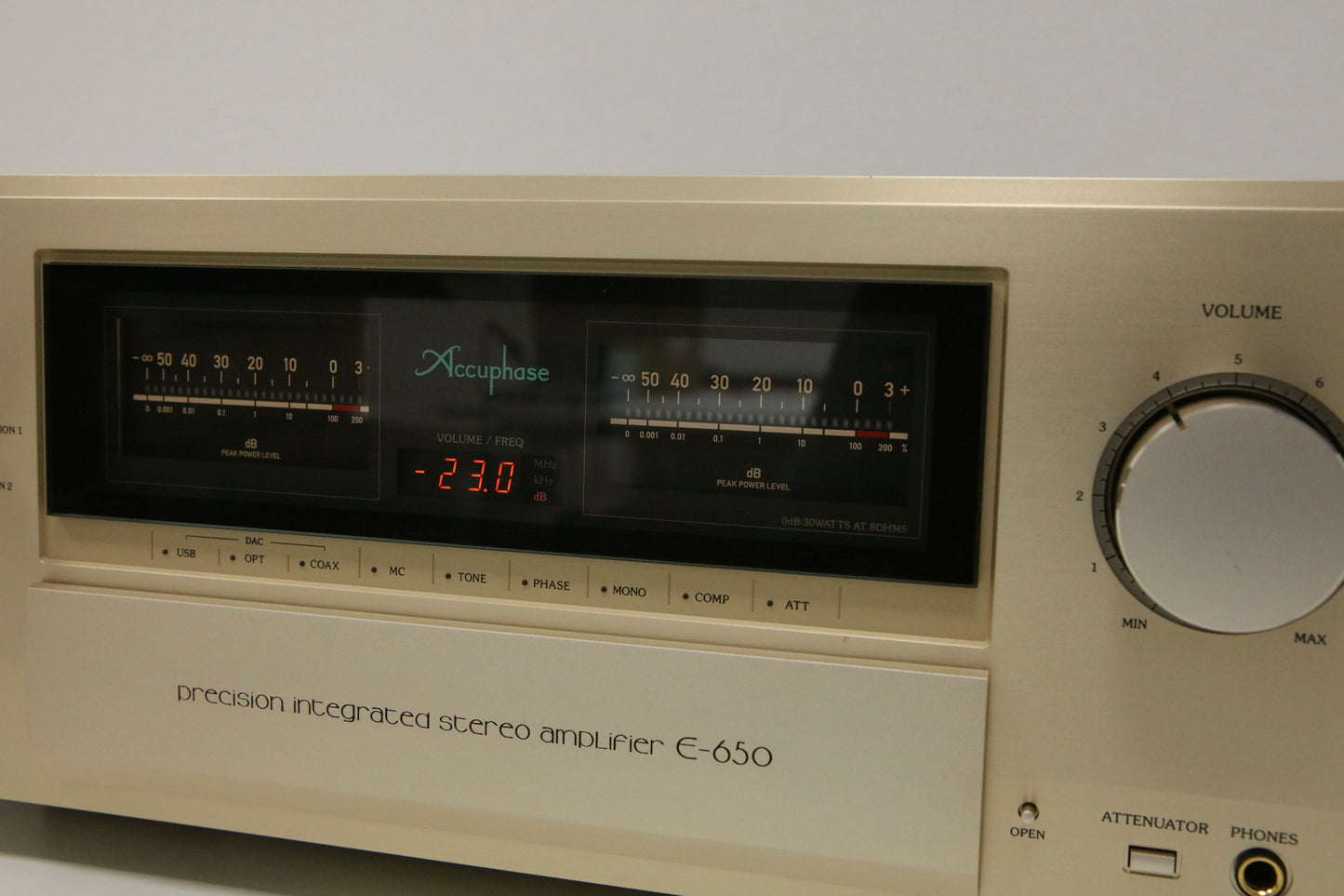 Accuphase E650 PIA Integrierter Class-A-Stereo-Verstärker aus 02/21