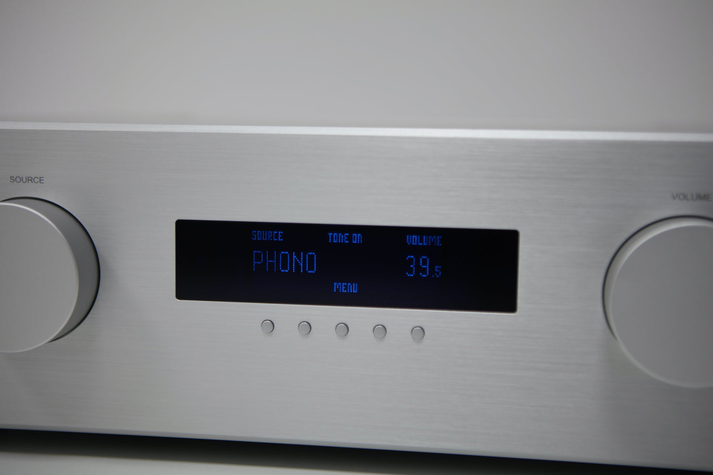 AVM A 5.2T silber High-End Vollverstärker