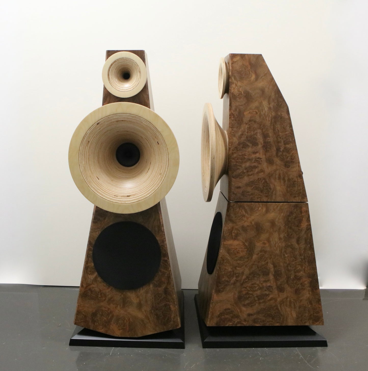 ODEON Helix High-End Standlautsprecher