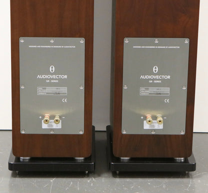 Audiovector QR3 darc walnut High-End Standlautsprecher