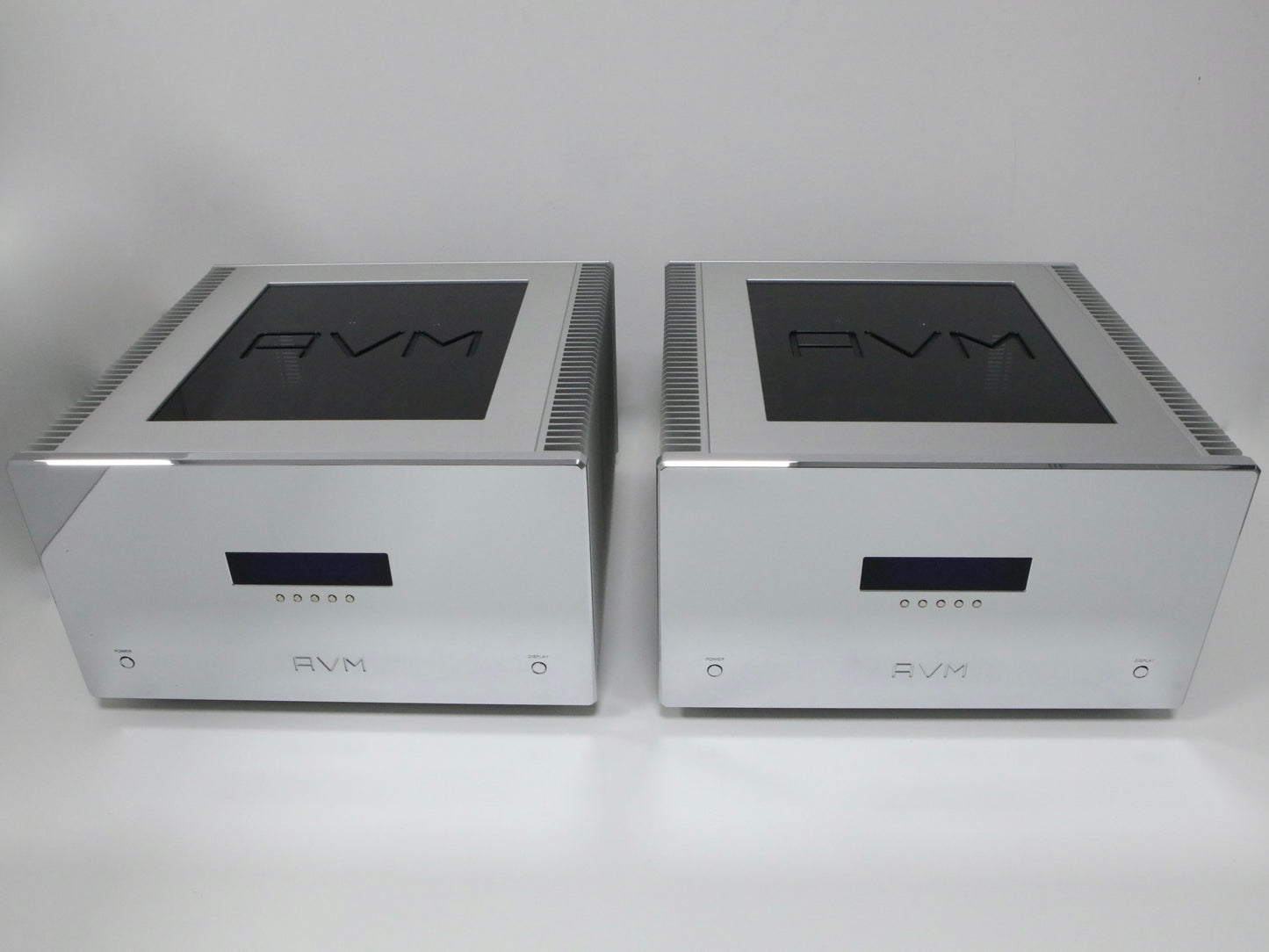 AVM Ovation MA 8.3 cellini High-End Endstufe