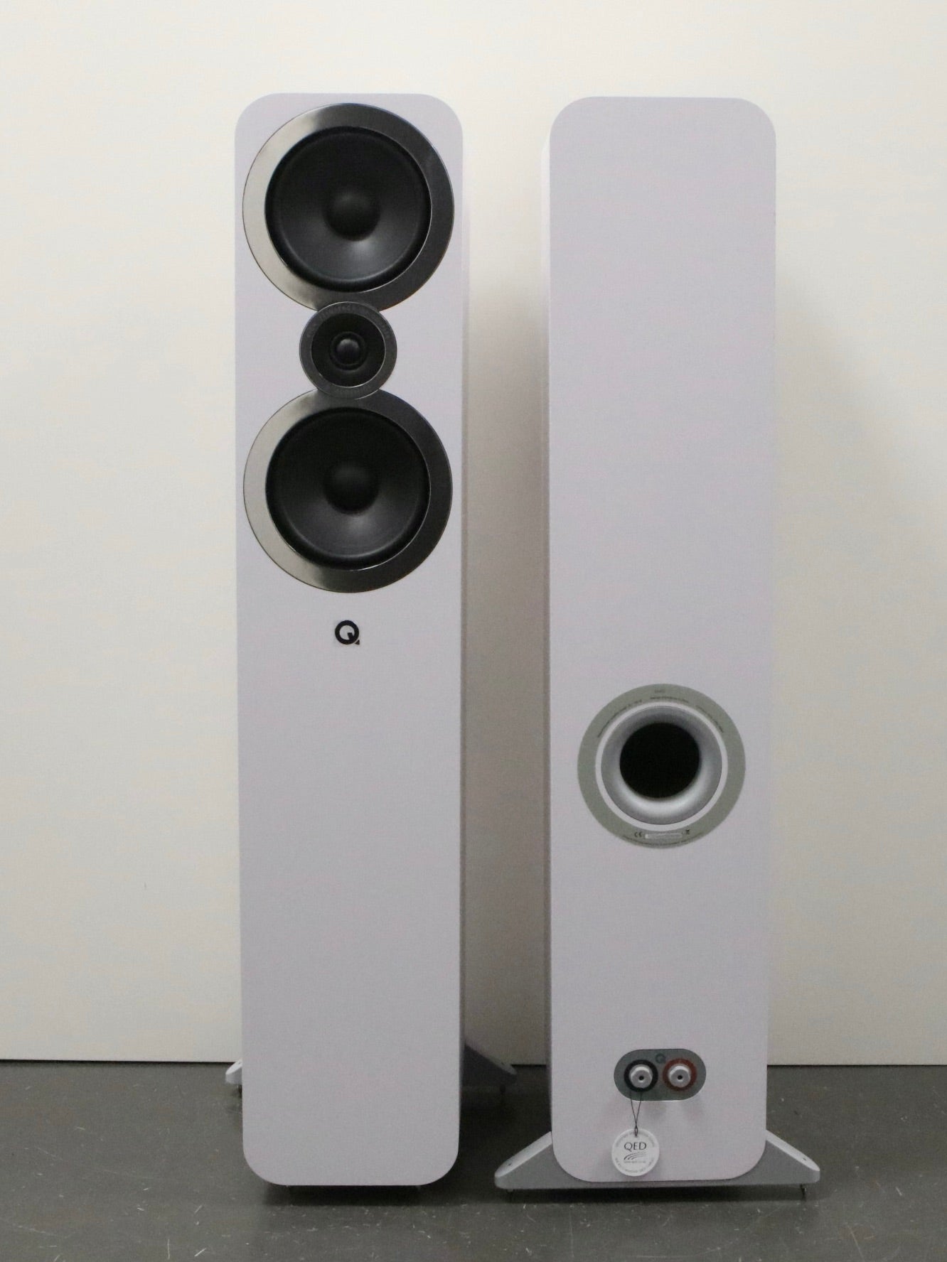 Q Acoustics 3050i High-End Standlautsprecher