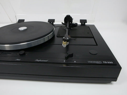 Thorens TD 520 mit Benz MC20E2 Retro High-End Plattenspieler