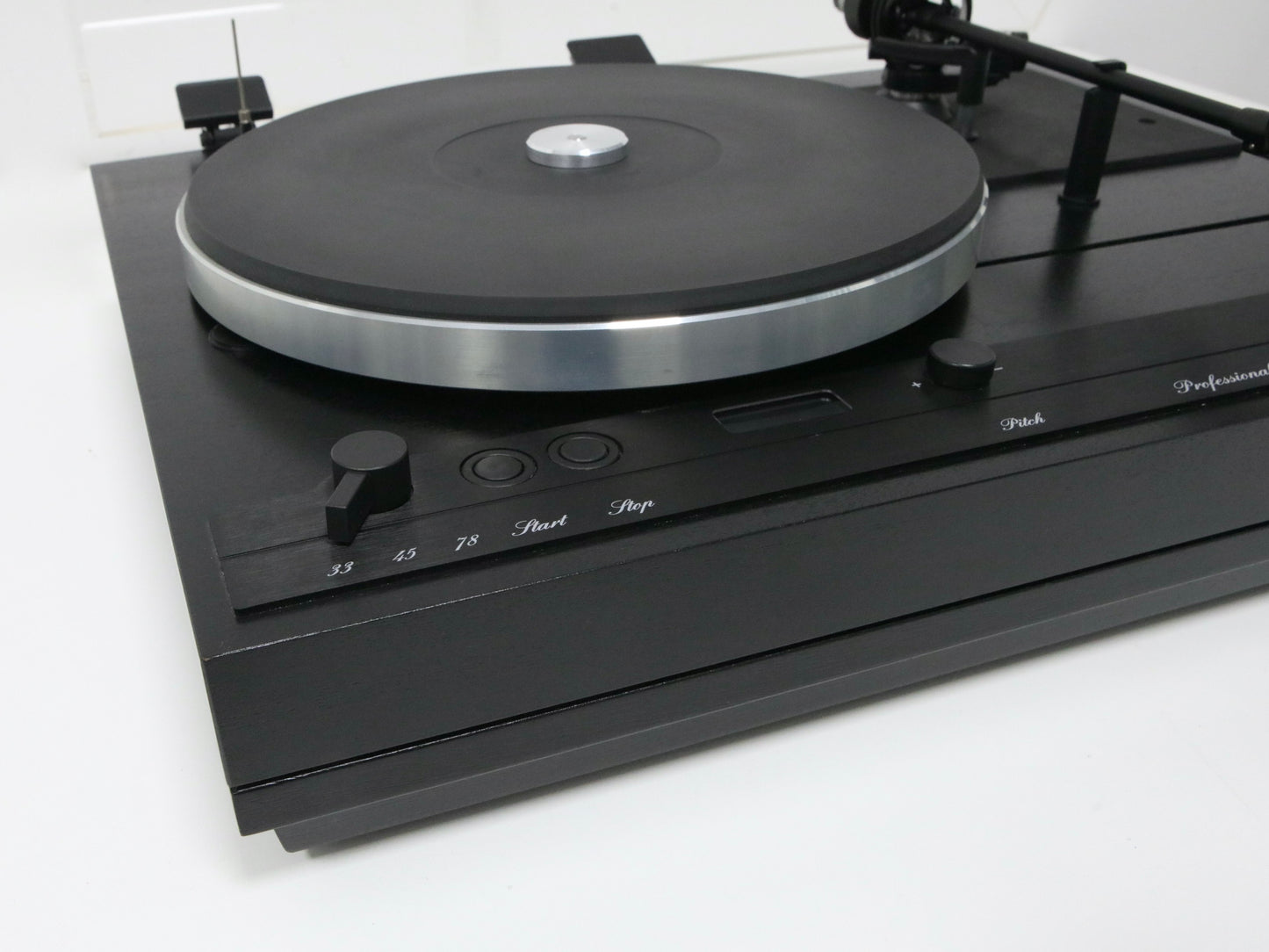 Thorens TD 520 mit Benz MC20E2 Retro High-End Plattenspieler