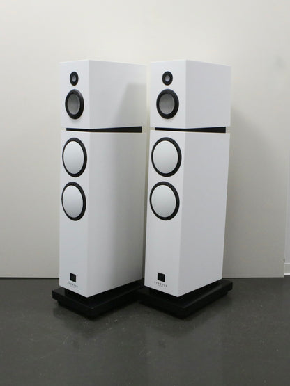 Lyravox Karlsson Mini Tower Monolith Aktiv-Lautsprecher