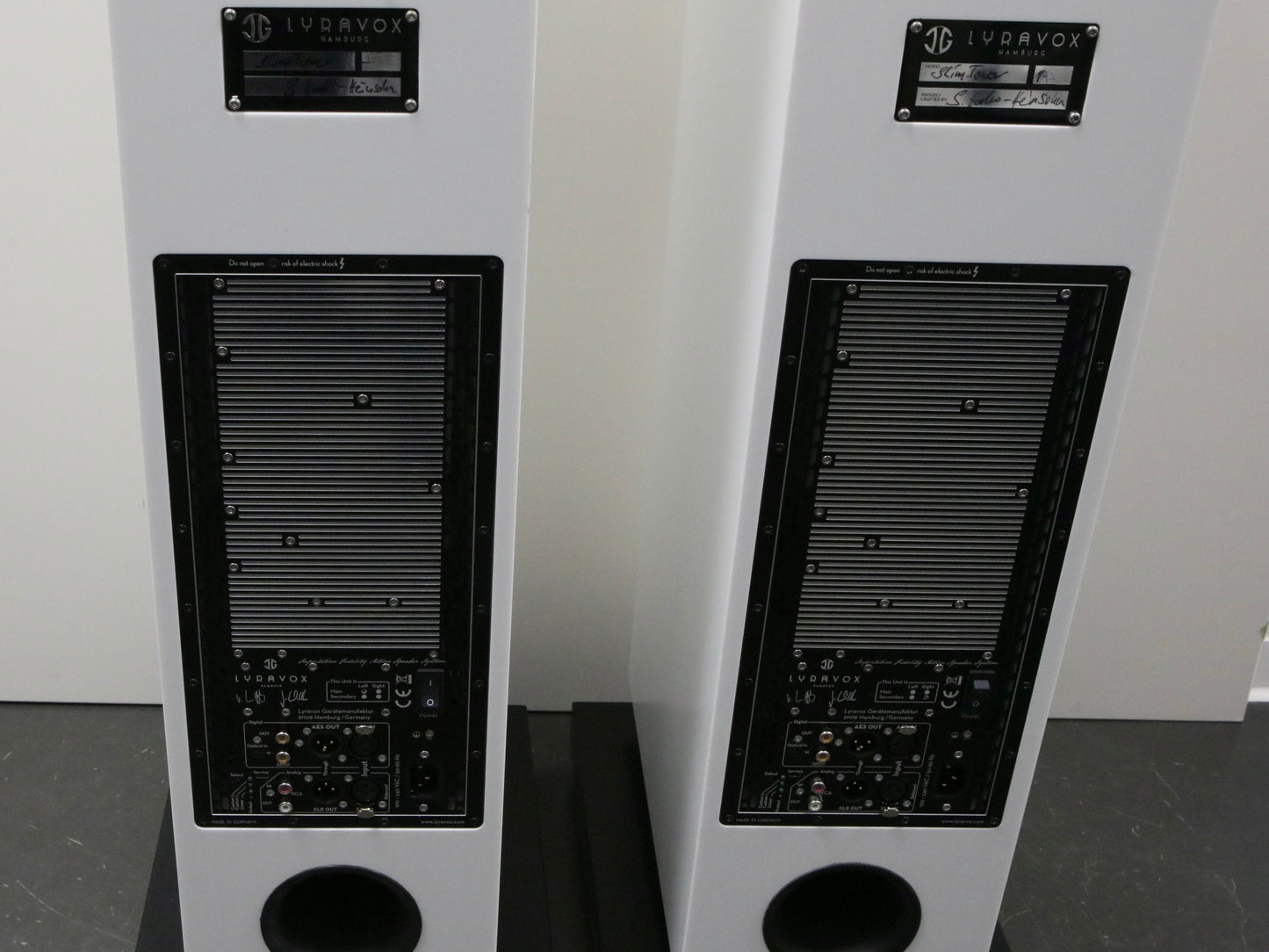 Lyravox Karlsson Mini Tower Monolith Aktiv-Lautsprecher