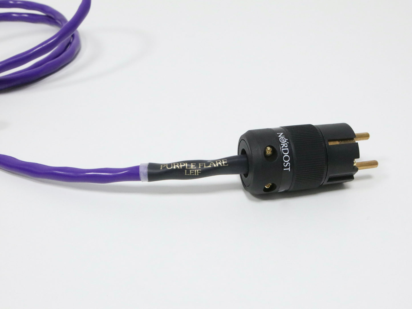 Nordost Purple Flare Leif Power Cord 2,0m Netzkabel