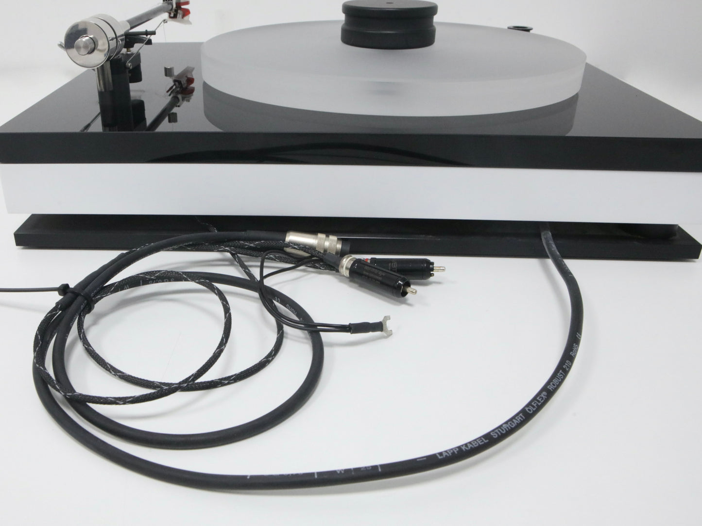 Bauer Audio DPS3 mit Tonarm High-End Plattenspieler