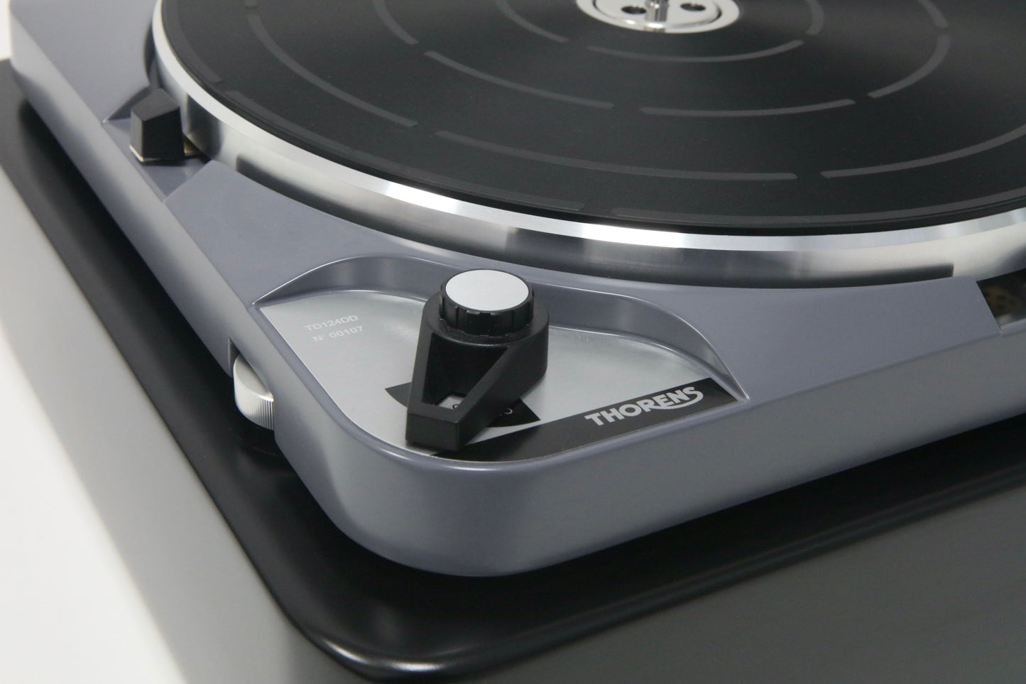 Thorens TD 124 DD mit SPU 124 High-End Plattenspieler