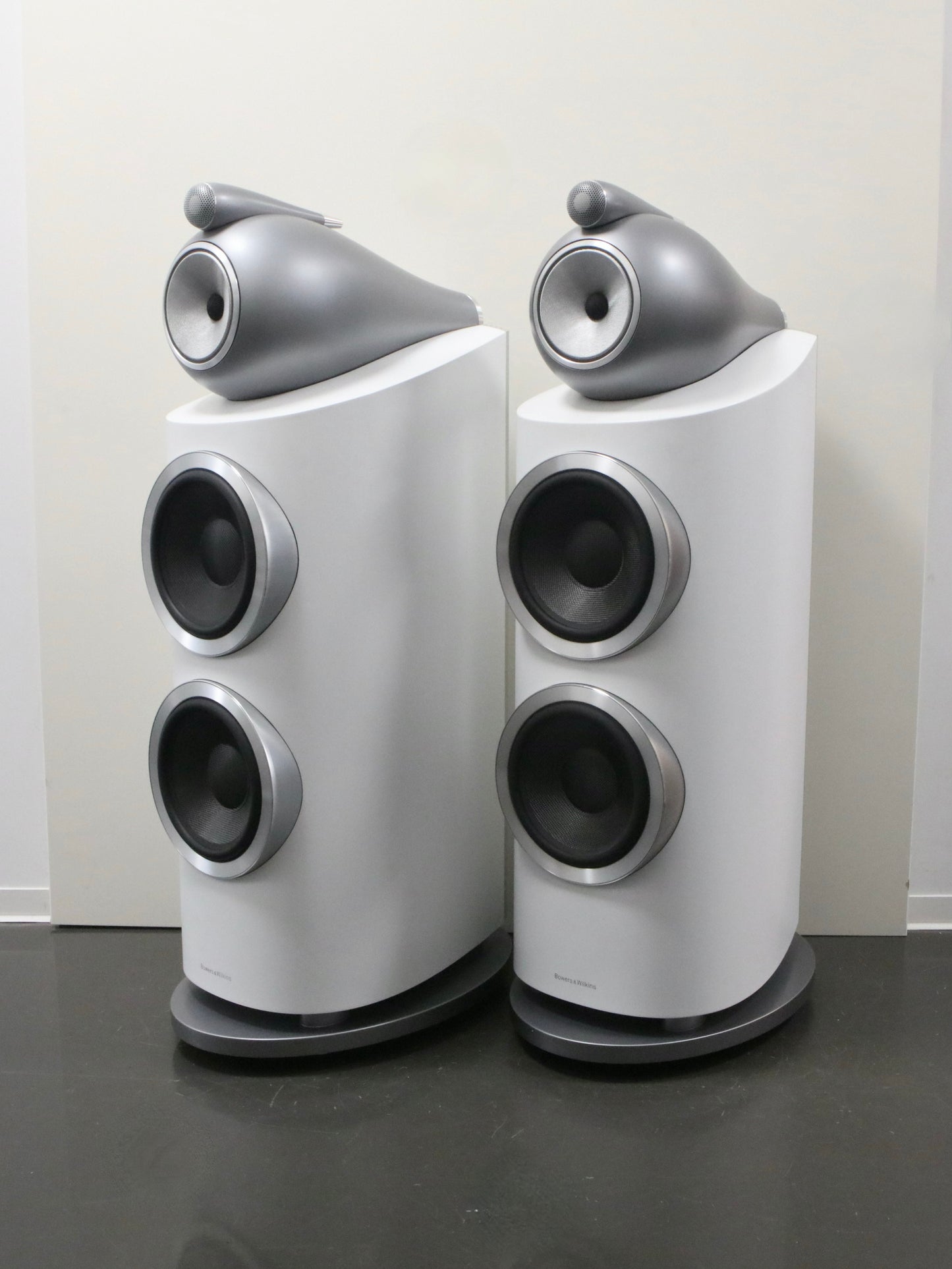 Bowers & Wilkins 800 D3 weiß High-End-Standlautsprecher