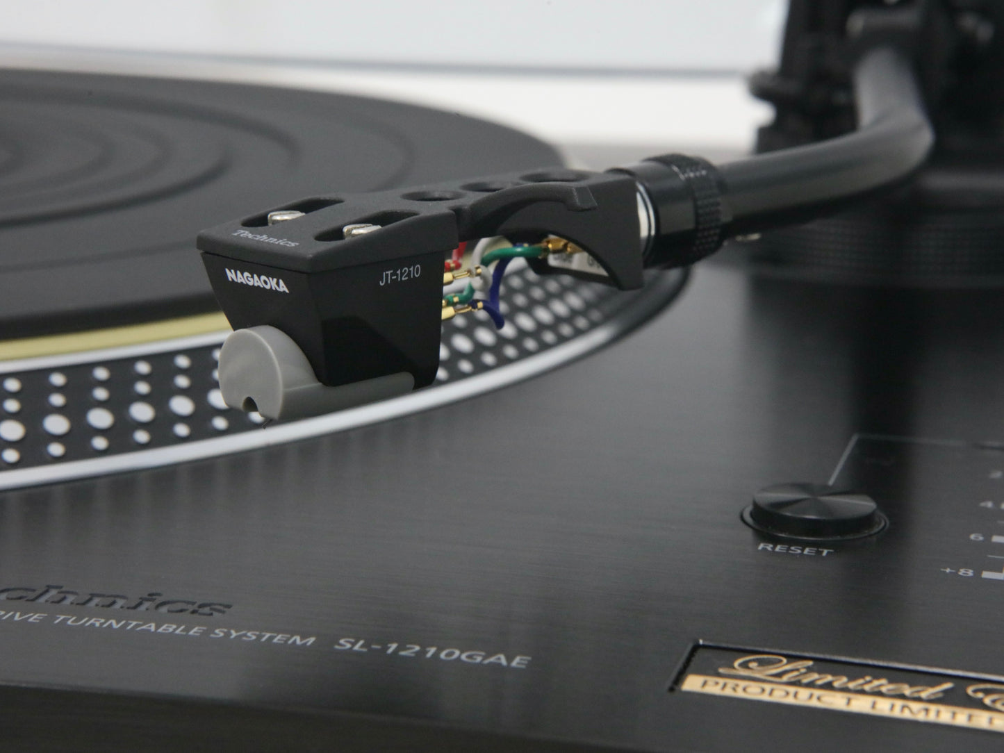 Technics SL-1210GAE Limited Edition High-End Plattenspieler