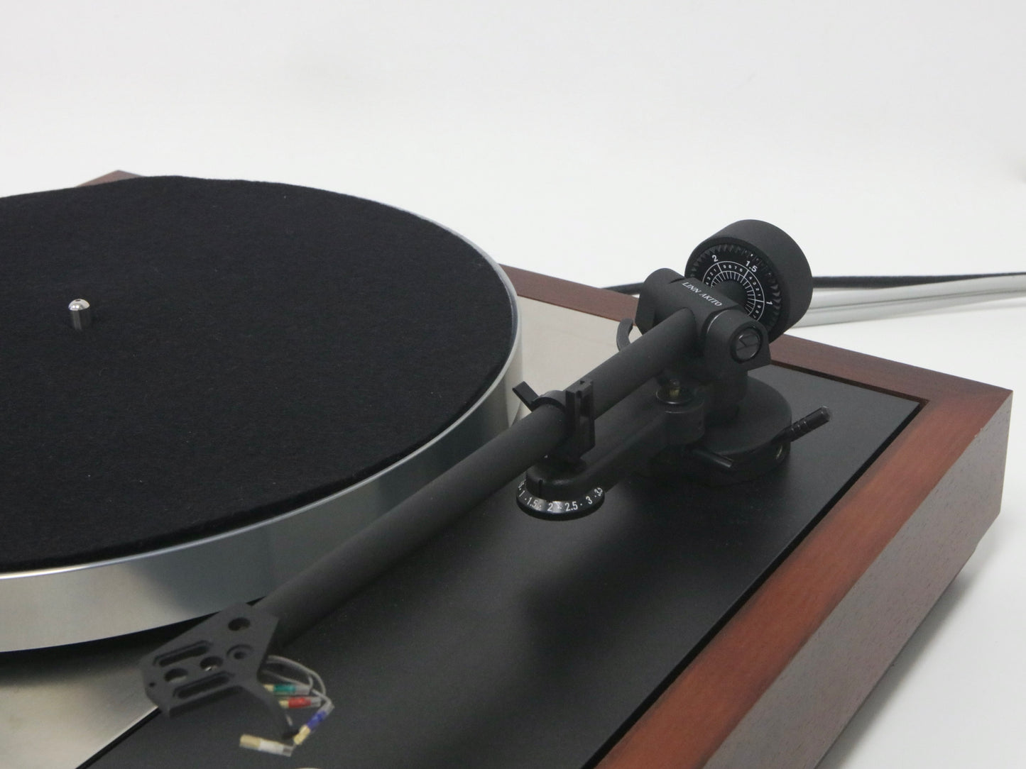 Linn Sondek LP12 Akito 3 mit Lingo 3