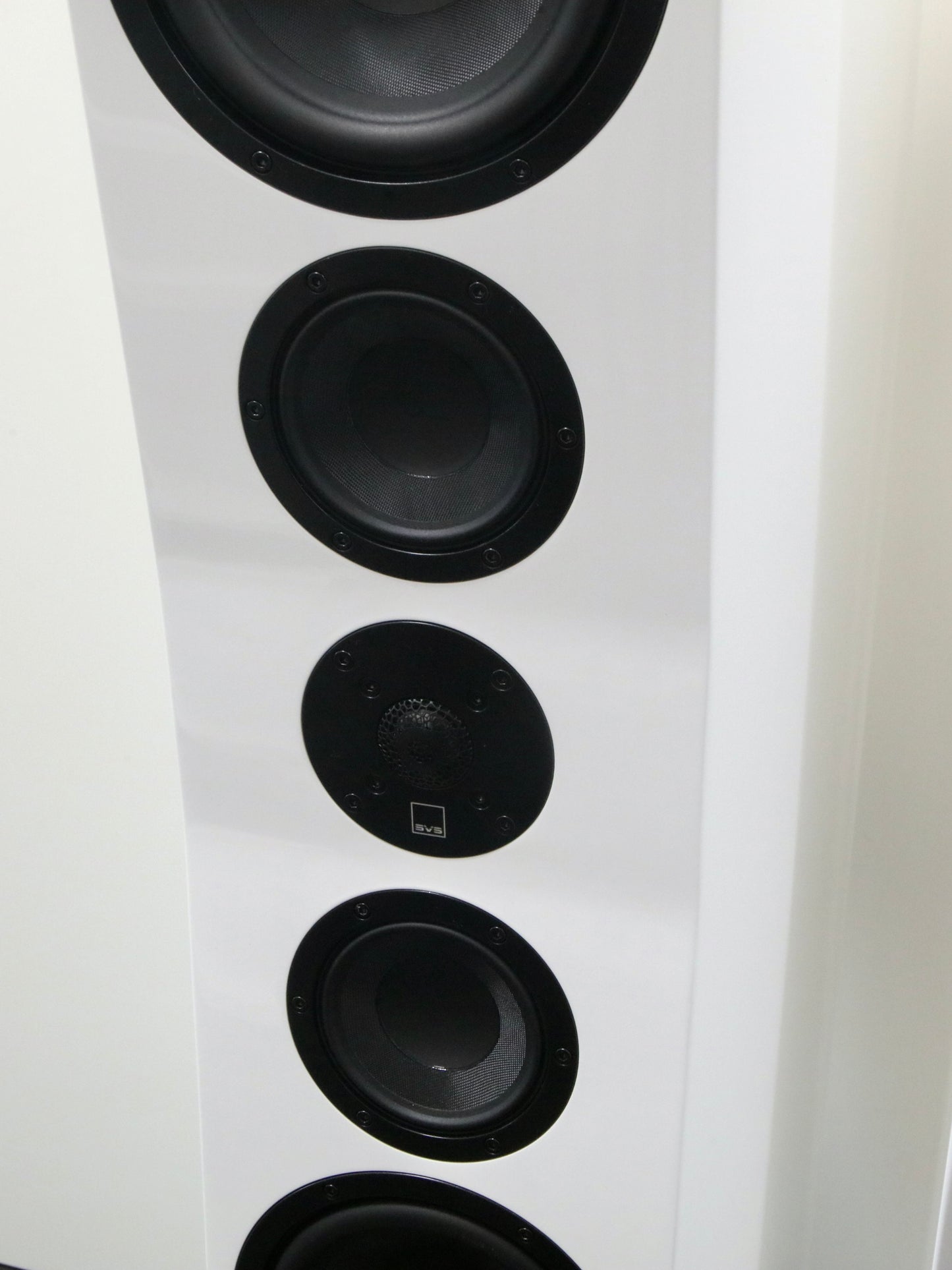 SVS Ultra Evolution Titan High-End Standlautsprecher weiß