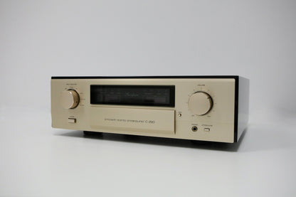 Accuphase C2820 P.I.A. High-End Vorstufe der Extraklasse!