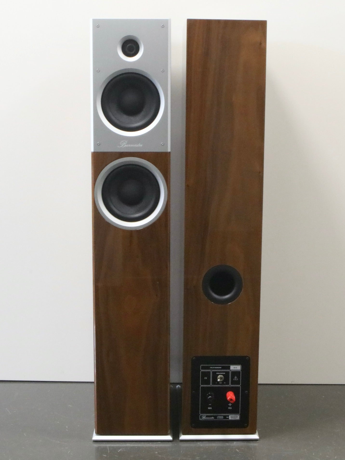 Burmester B18 nussbaum High-End Standlautsprecher