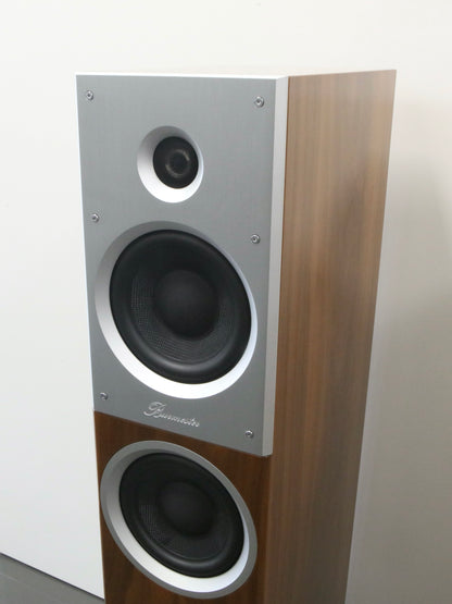 Burmester B18 nussbaum High-End Standlautsprecher