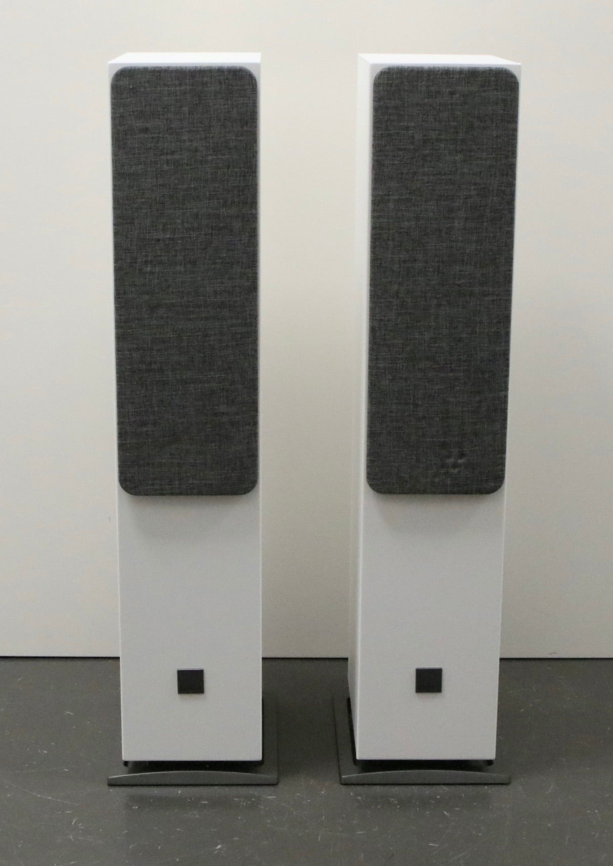 DALI Oberon 5 weiß High-End Standlautsprecher