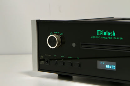 McIntosh MCD500AC HighEnd SACD Player mit neuem LAUFWERK!
